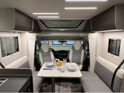 Autocaravana perfilada Adria CORAL SUPREME 670 SL Fiat MultiJet3 180HP (131 kW) HD 44H Automática - Nueva - Imagen 7